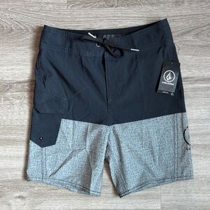 NEW Volcom little boys board shorts